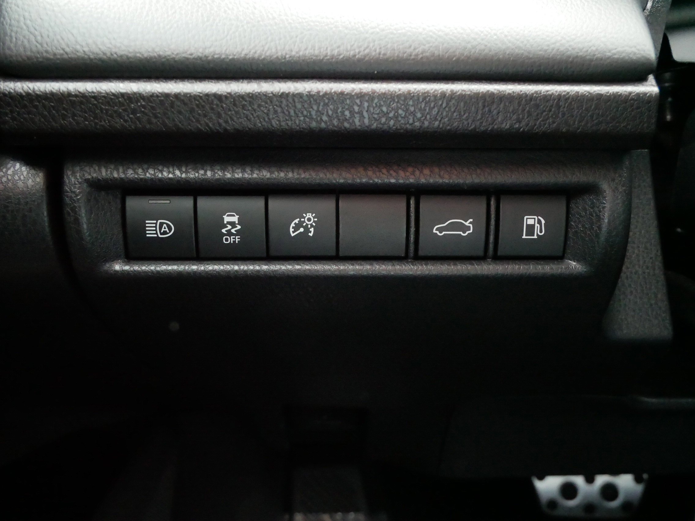 Certified 2025 Toyota Camry XSE FWD image 26