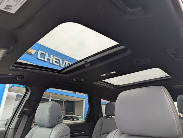 Used 2023 Buick Enclave Essence w/ Experience Buick Package image 28