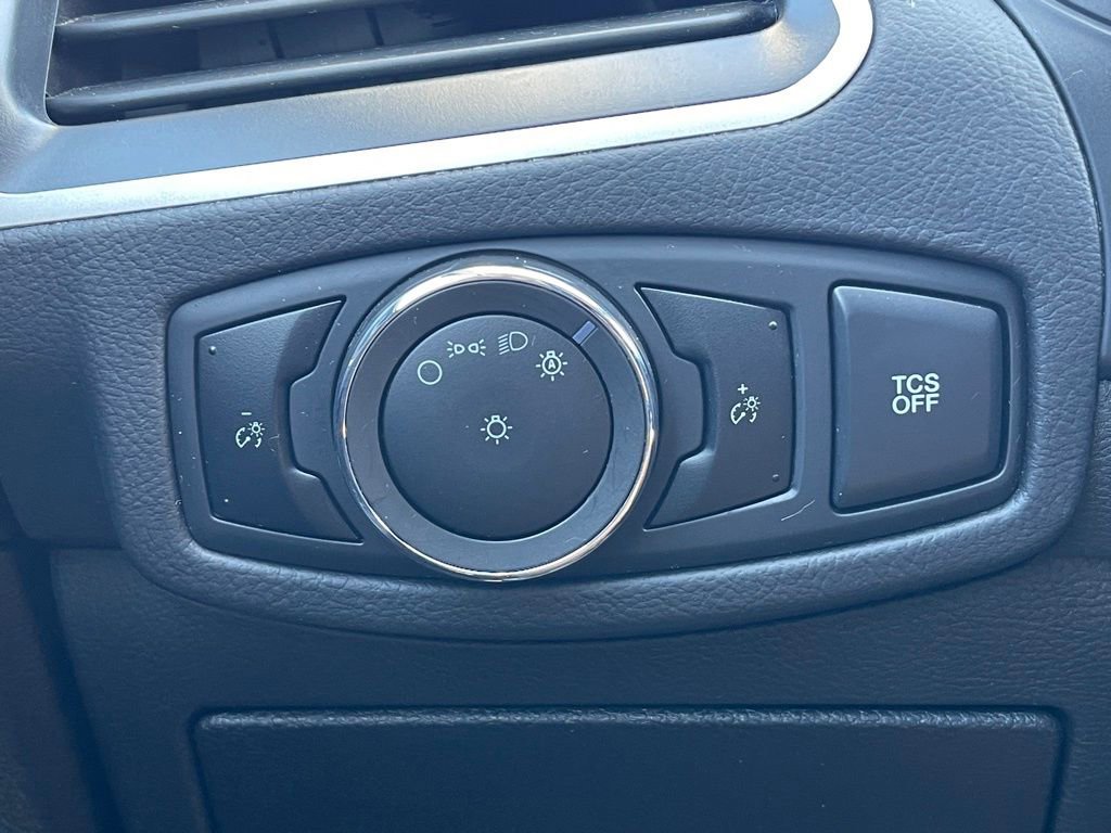 Used 2024 Ford Edge SEL image 14