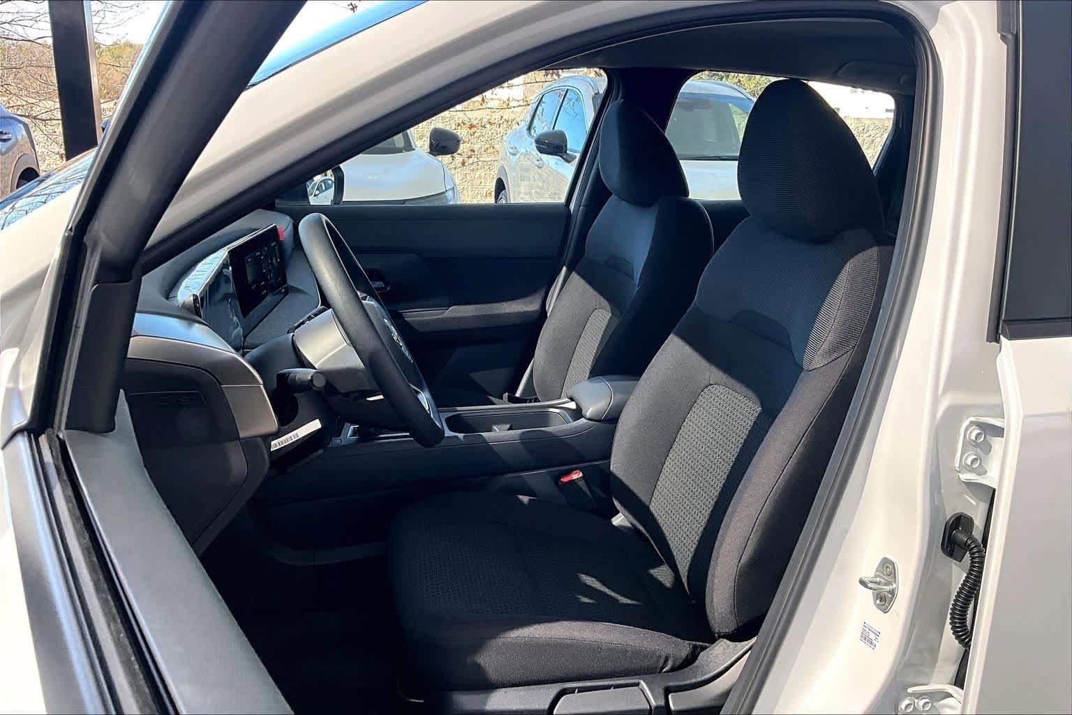 New 2026 Nissan Kicks S image 15