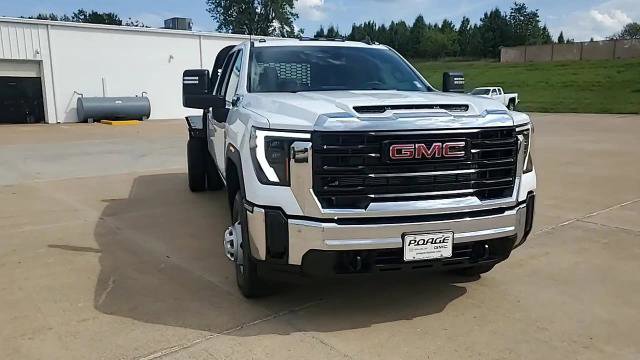New 2025 GMC Sierra 3500 Pro w/ Convenience Package image 3