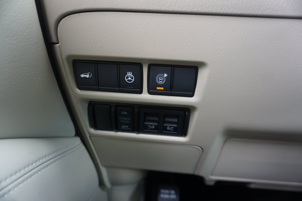 Used 2023 INFINITI QX80 Sensory w/ Cargo Package AWD/4WD image 5