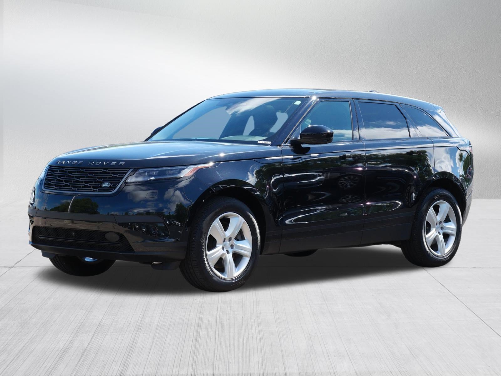 Certified 2026 Land Rover Range Rover Velar S AWD/4WD image 1
