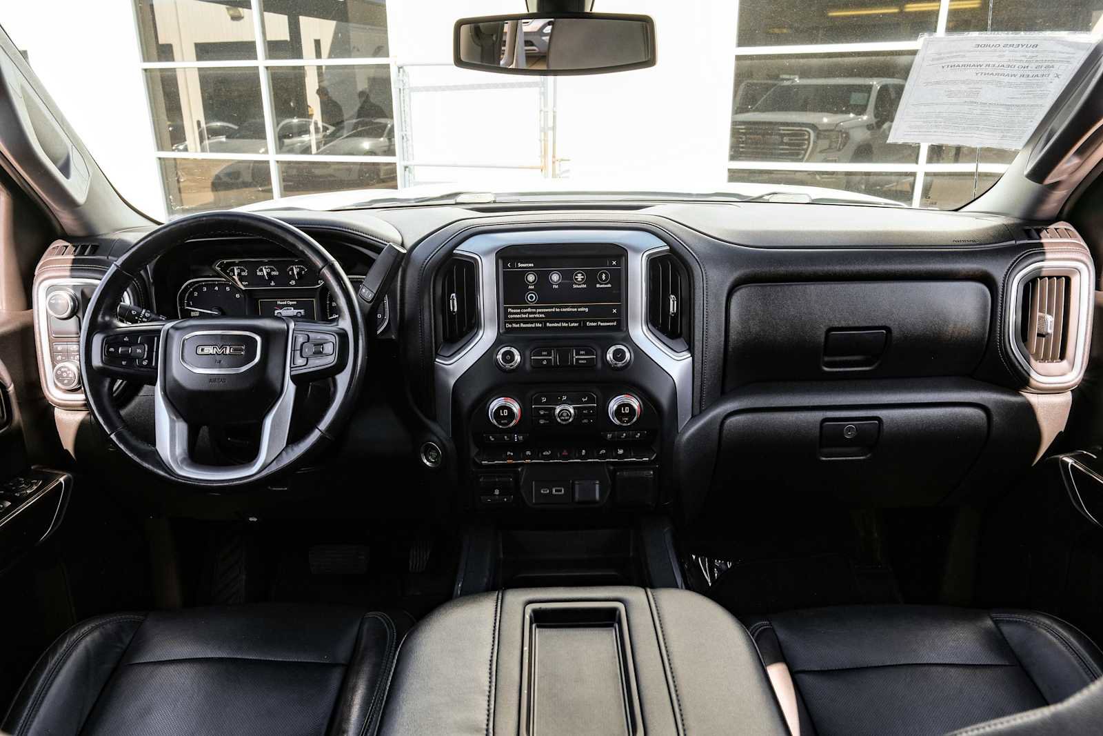 Used 2020 GMC Sierra 1500 SLT image 15