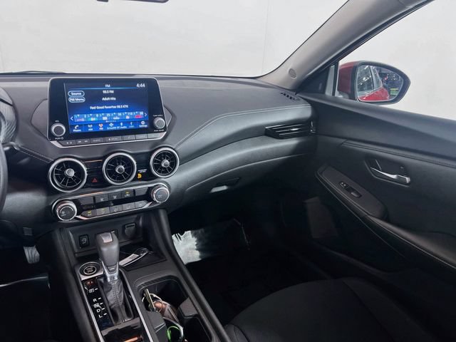 Used 2024 Nissan Sentra SV FWD image 16