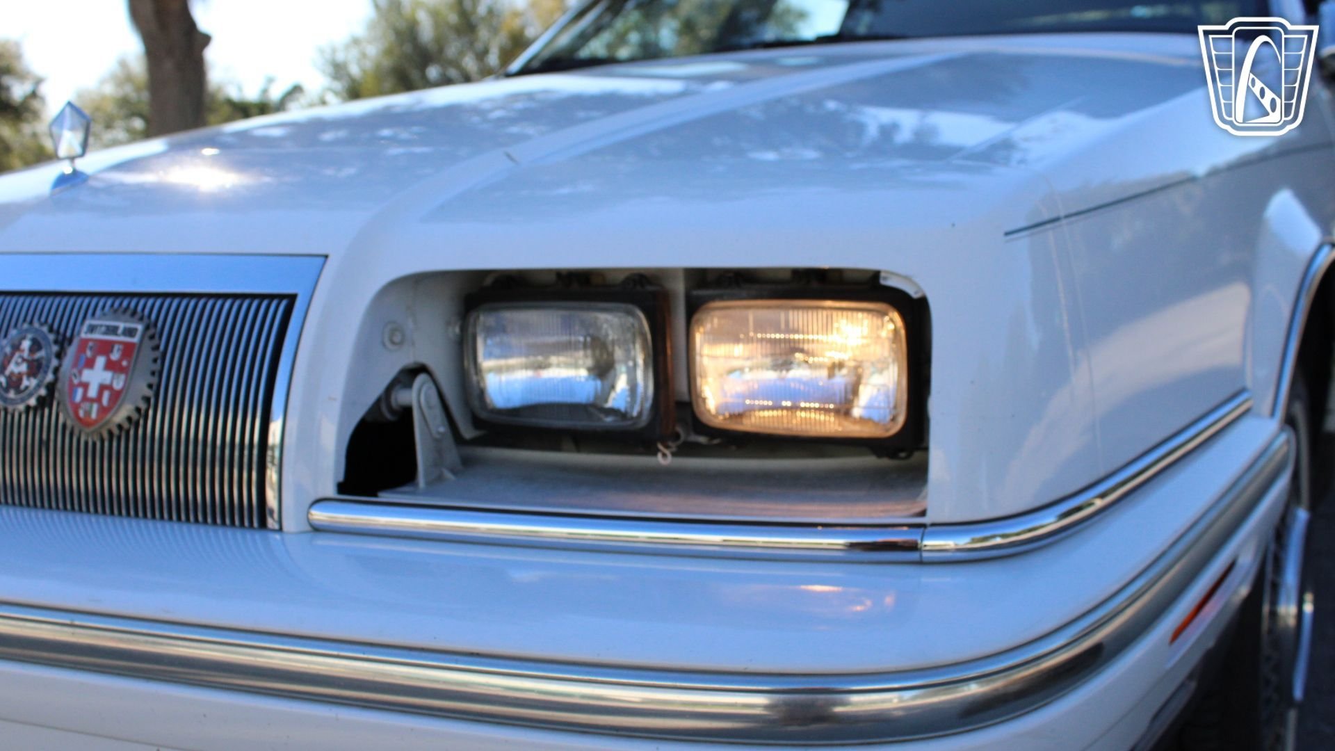 Used 1993 Chrysler New Yorker Fifth Avenue FWD image 29