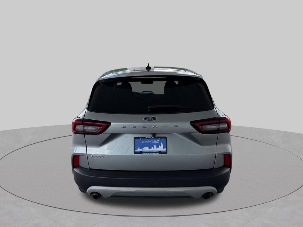 Used 2024 Ford Escape Active FWD image 7