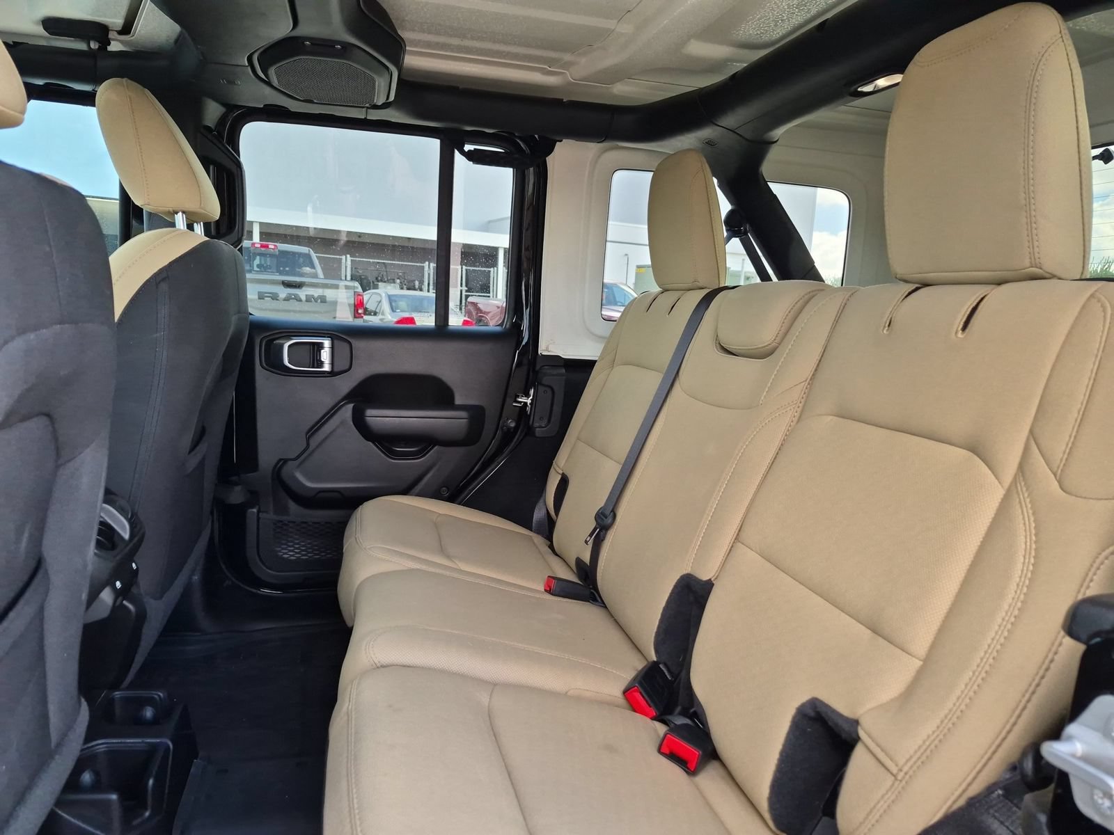 Used 2023 Jeep Wrangler Unlimited Sport AWD/4WD image 22