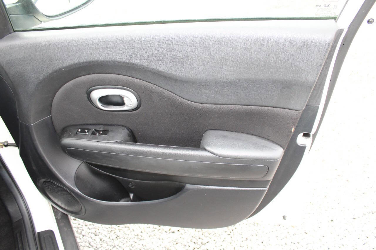 Used 2016 Kia Soul image 20