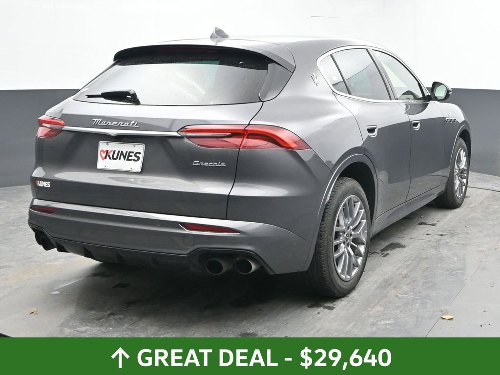 Used 2024 Maserati Grecale GT image 11