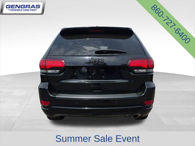 Certified 2022 Jeep Grand Cherokee Laredo X AWD/4WD image 8