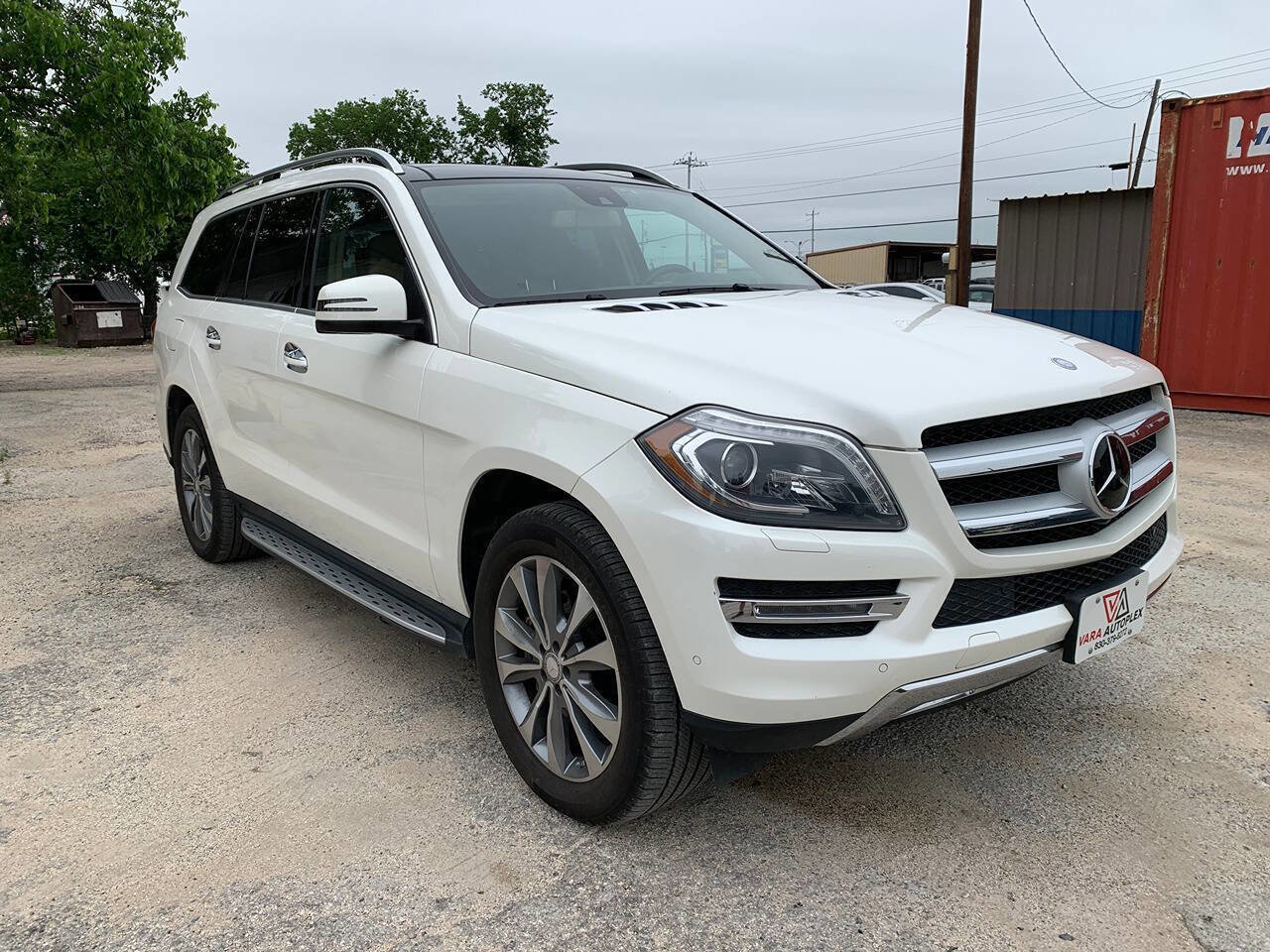 Used 2014 Mercedes-Benz GL 450 4MATIC image 7