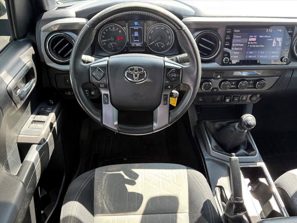 Used 2021 Toyota Tacoma TRD Off-Road w/ Technology Package AWD/4WD image 4