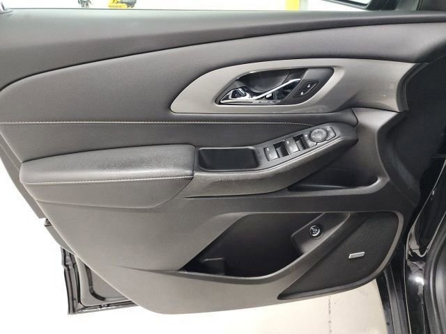 Used 2023 Chevrolet Traverse LT w/ LT Premium Package image 25