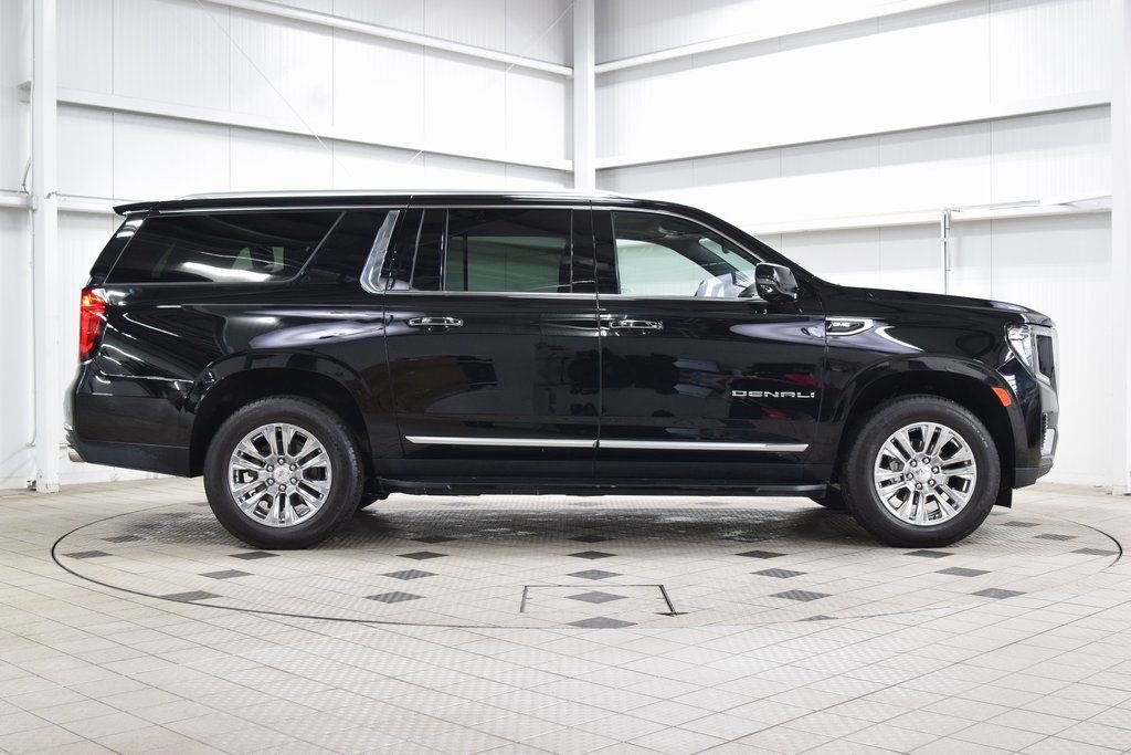 Used 2024 GMC Yukon XL Denali w/ Max Trailering Package image 9
