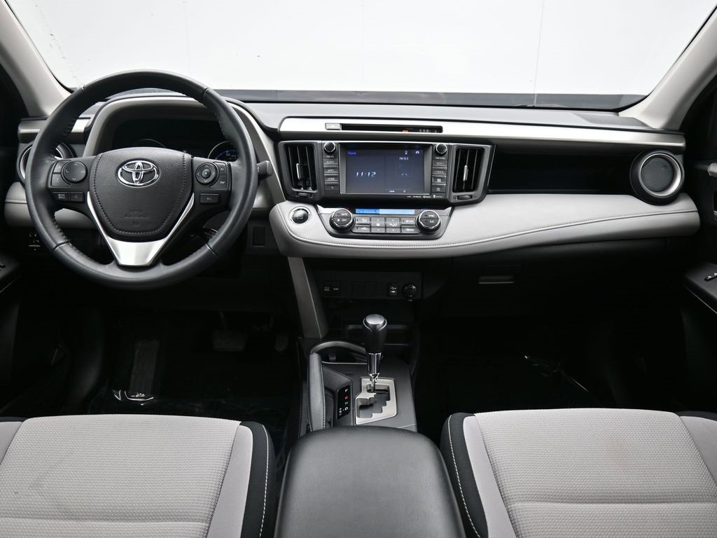 Used 2017 Toyota RAV4 XLE w/ Premium Extra Value Package image 43