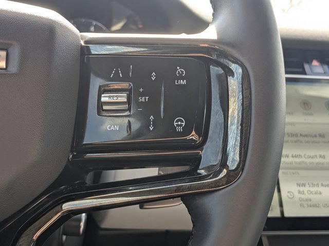 Used 2024 Land Rover Range Rover Evoque Dynamic SE image 24