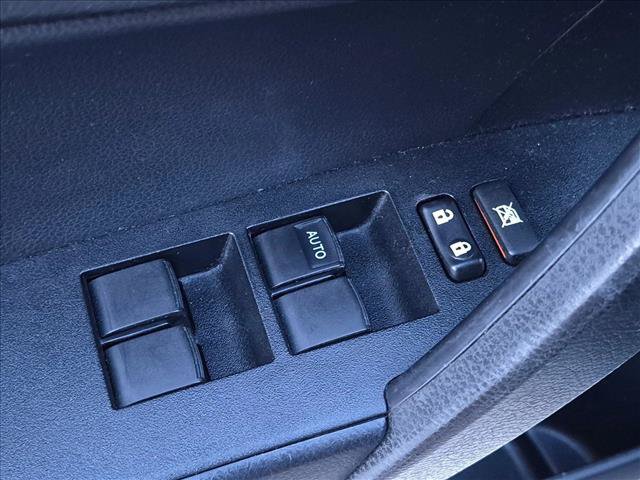 Used 2019 Toyota Corolla SE FWD image 12