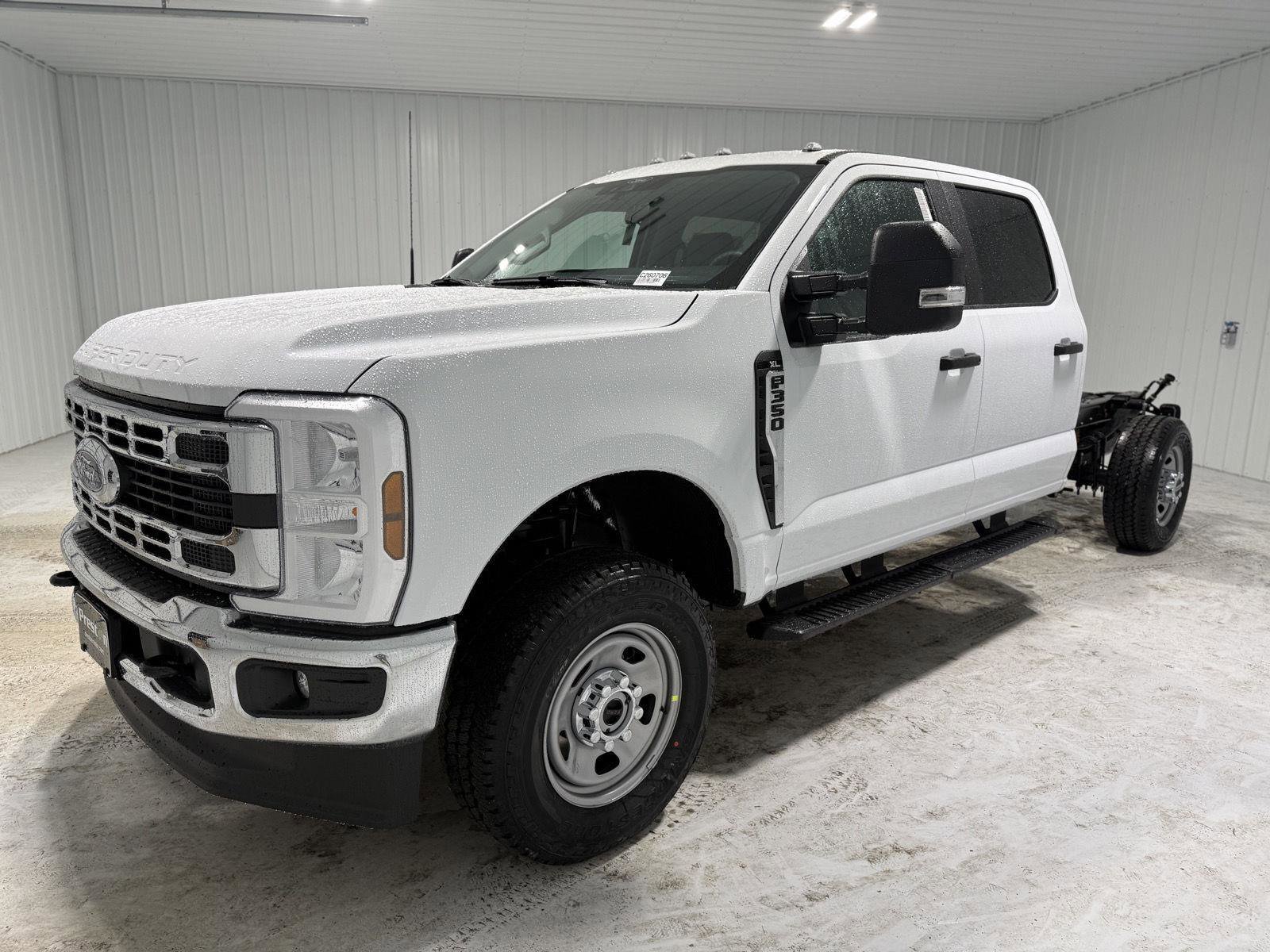 New 2026 Ford F350 XL w/ XL Chrome Package image 1