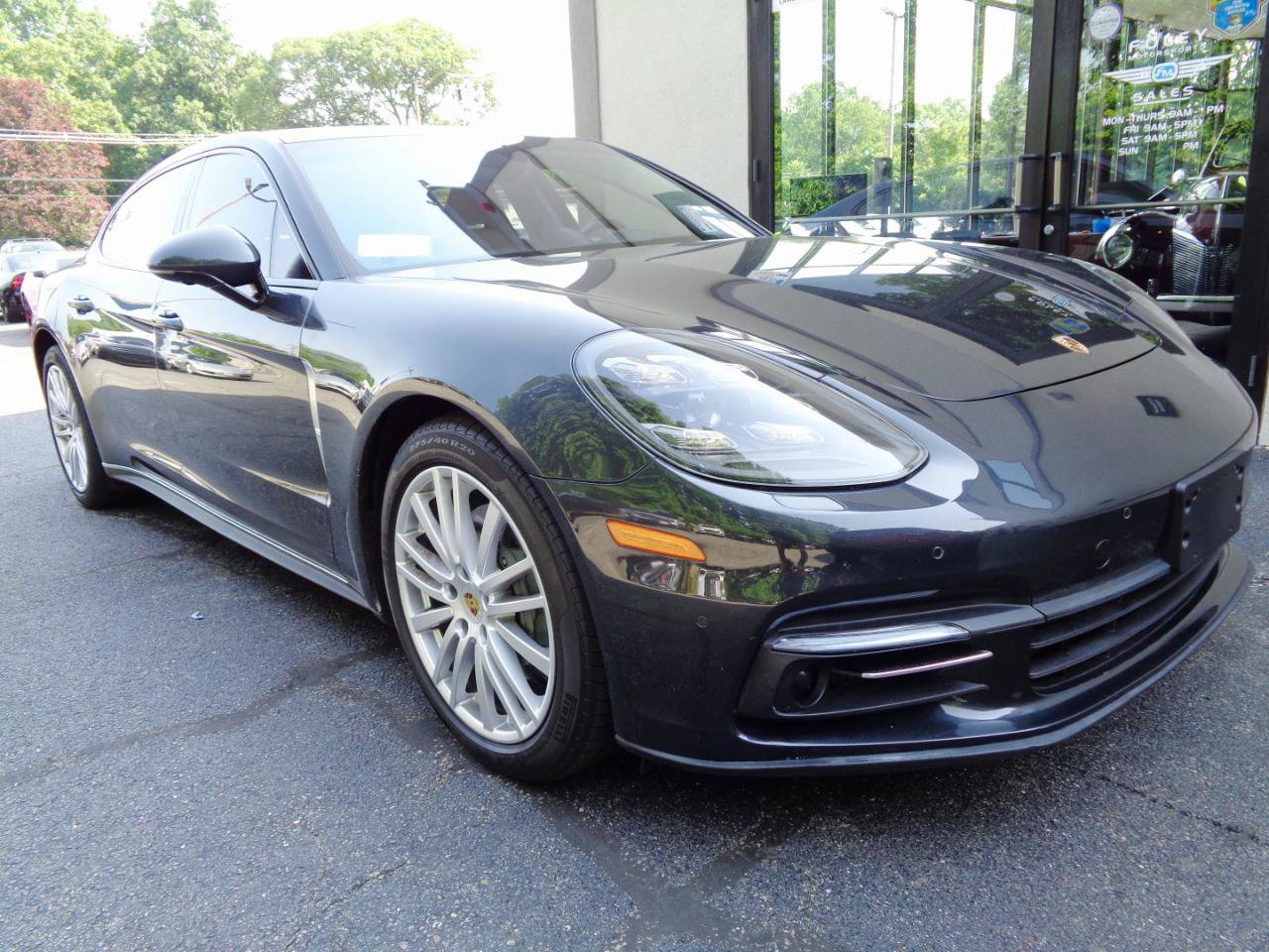 Used 2018 Porsche Panamera 4S Executive AWD/4WD image 3
