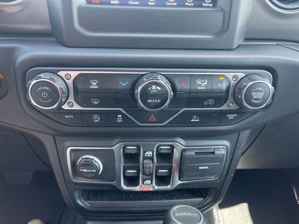 Used 2023 Jeep Gladiator Sport image 17