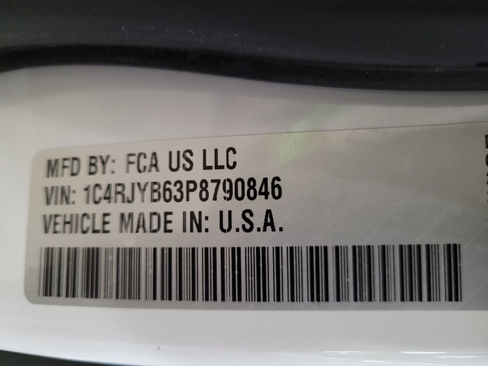 Used 2023 Jeep Grand Cherokee 4WD 4xe image 33