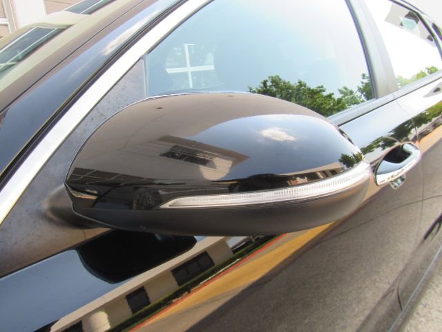 Used 2019 Kia Optima LX image 14