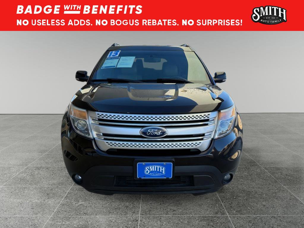 Used 2013 Ford Explorer XLT image 3