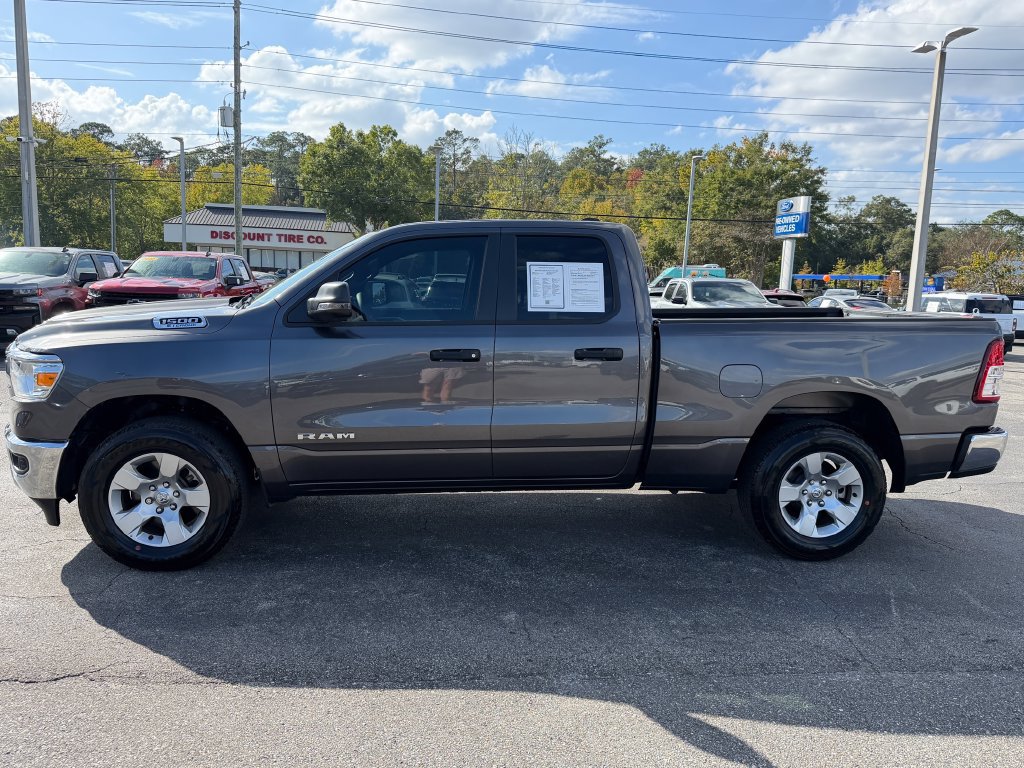 Used 2024 RAM 1500 Big Horn AWD/4WD image 2