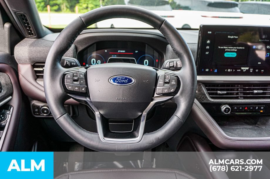 Used 2026 Ford Explorer Platinum w/ LUX Leather Package AWD/4WD image 29