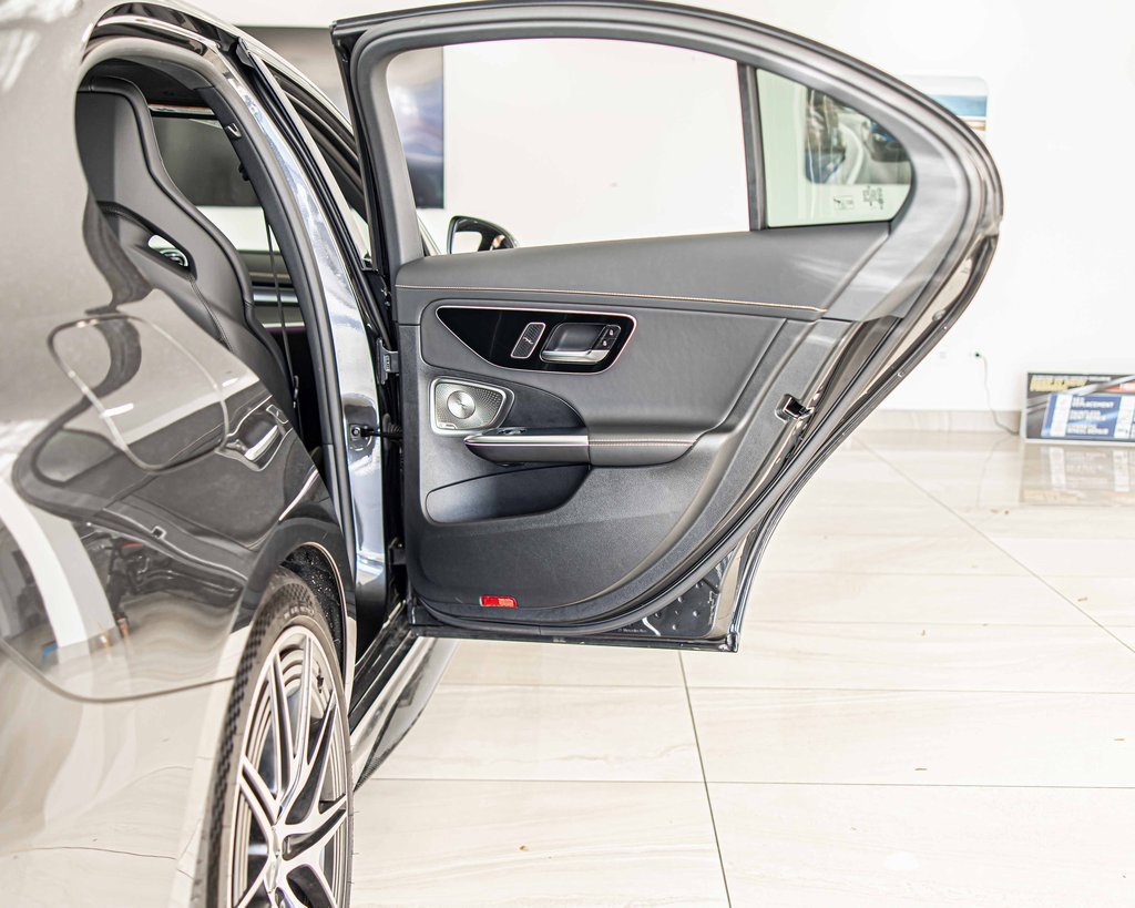 Used 2024 Mercedes-Benz C 63 AMG S image 38