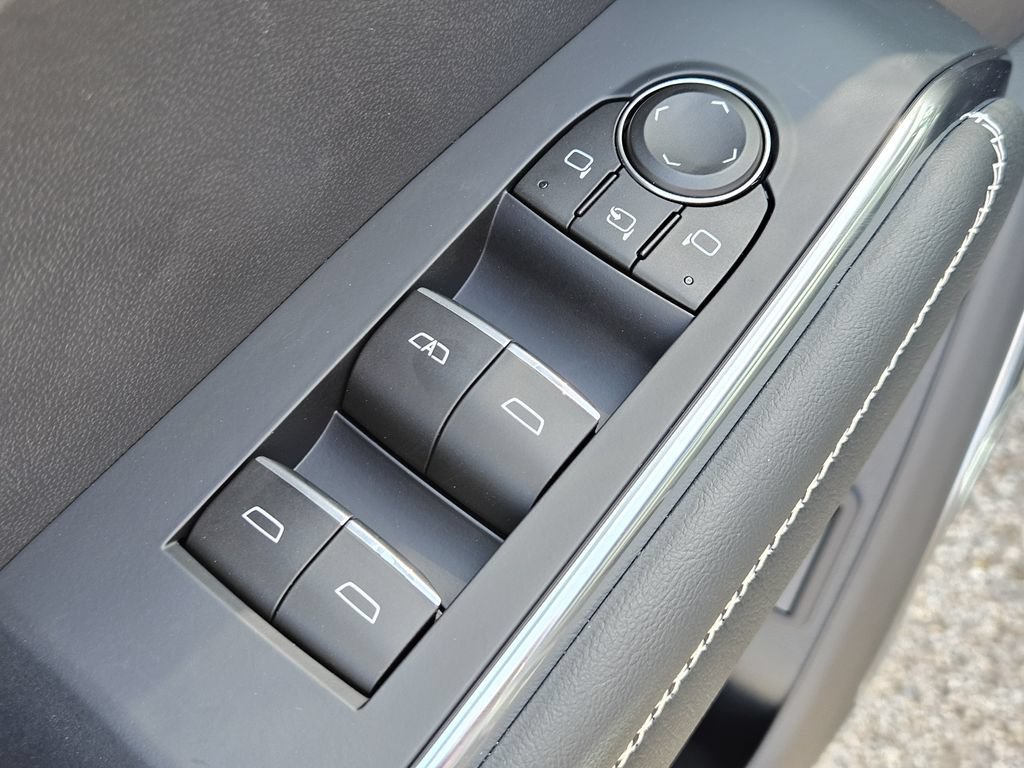 New 2026 GMC Acadia Denali w/ Super Cruise Package FWD image 20