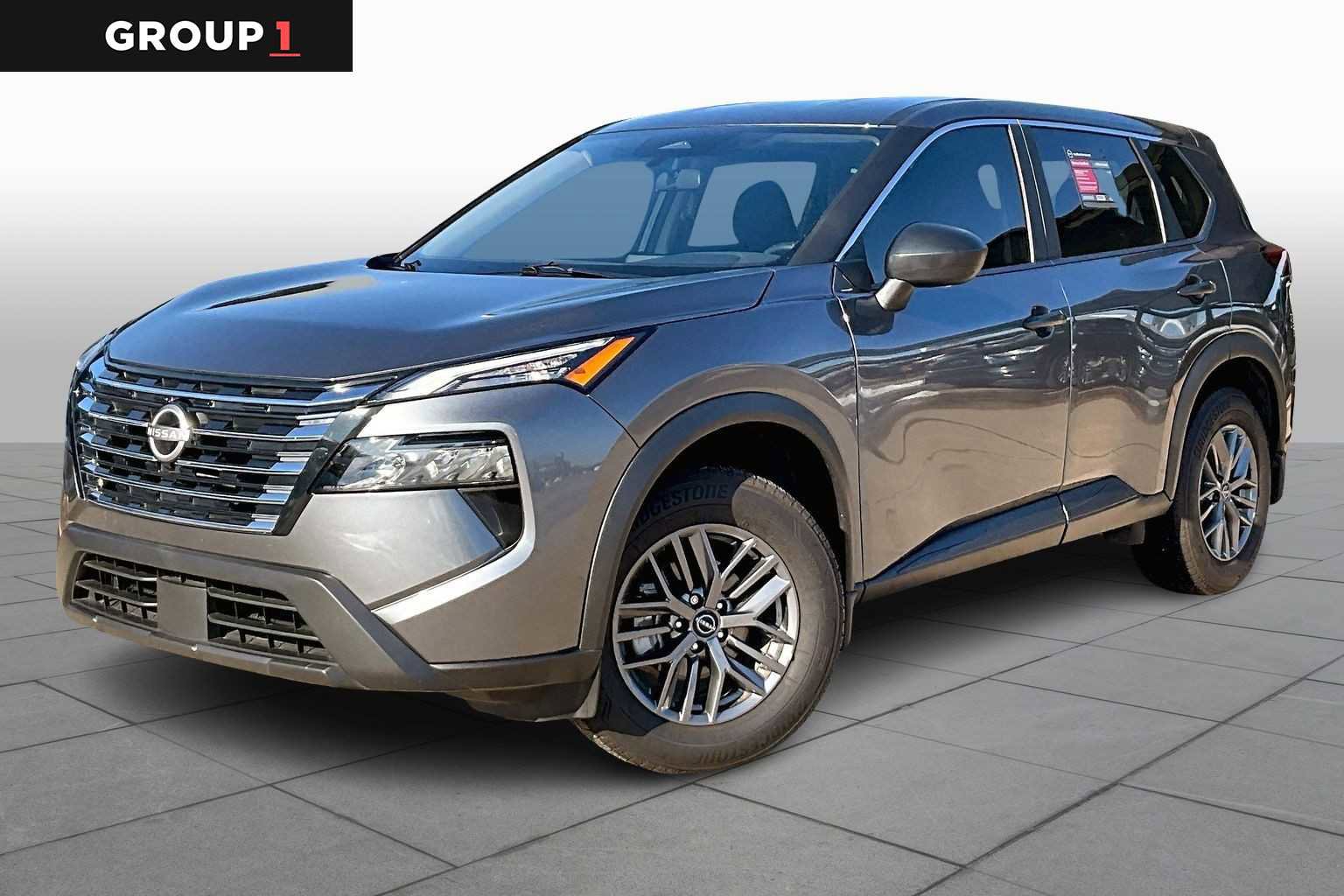 Certified 2025 Nissan Rogue S FWD image 1