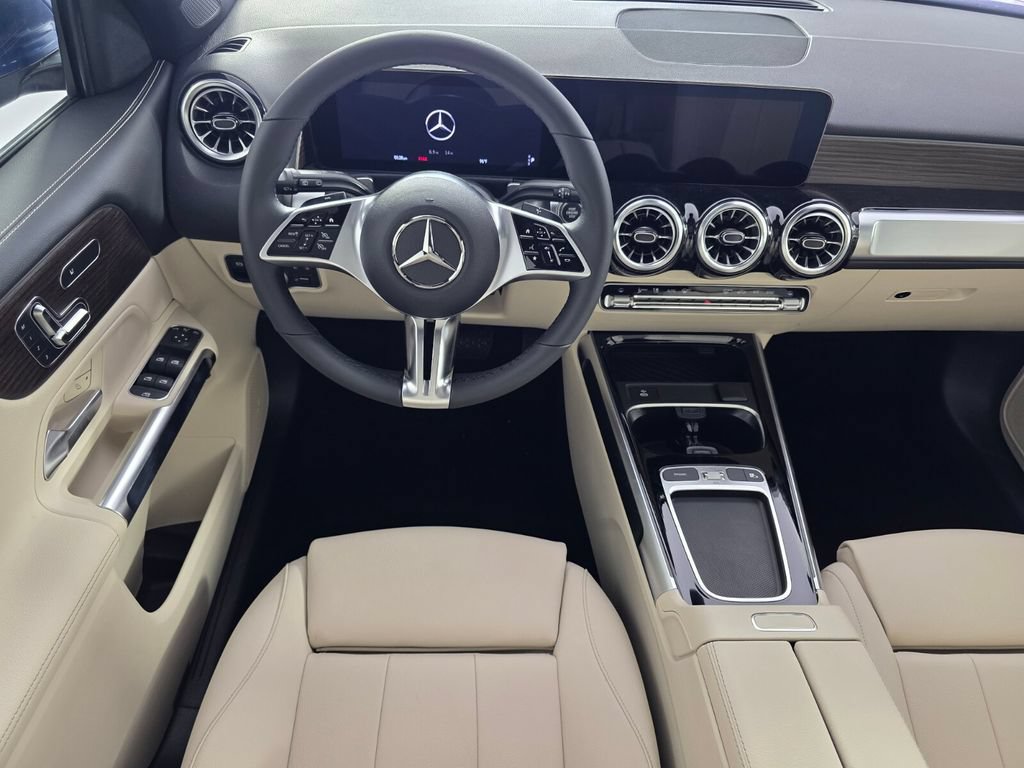 New 2026 Mercedes-Benz GLB 250 image 10