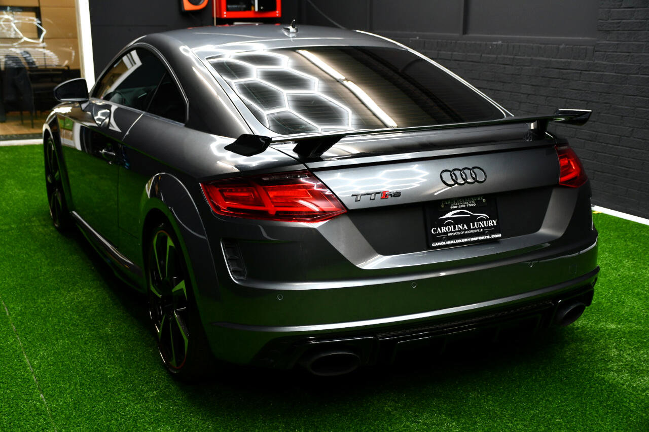 Used 2019 Audi TT RS w/ Technology Package image 3