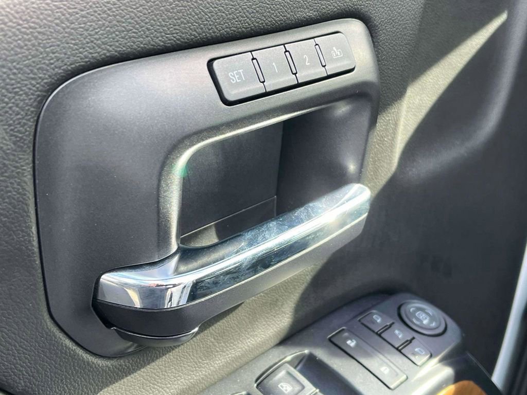 Used 2018 Chevrolet Silverado 1500 LTZ w/ High Desert Package image 14