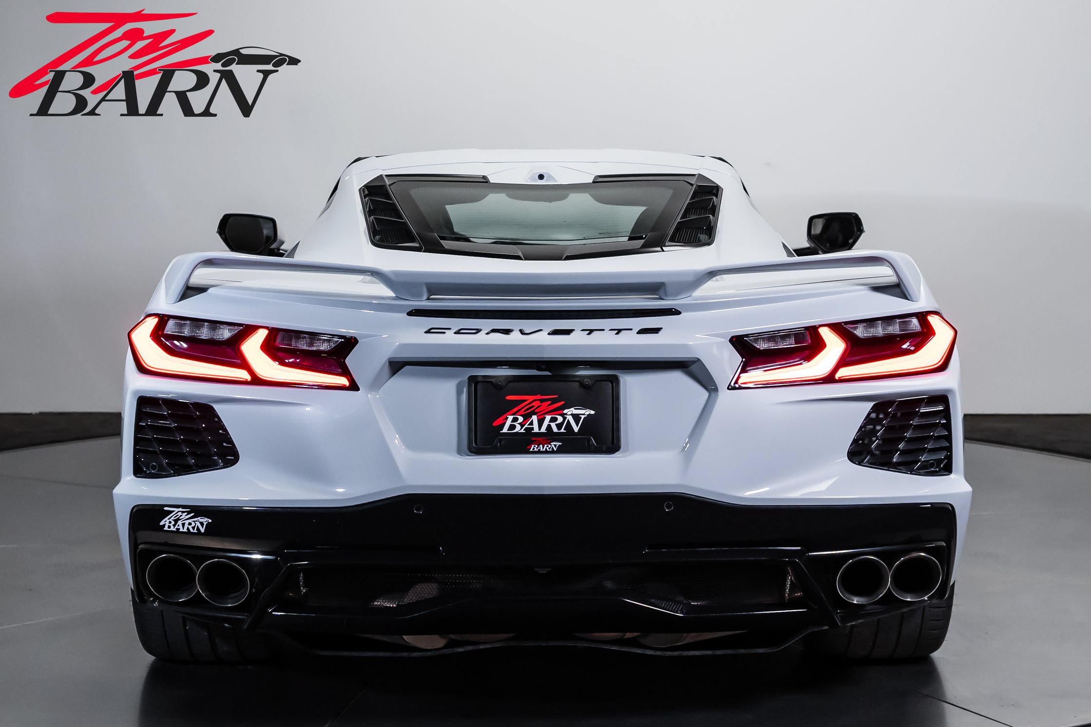 Used 2022 Chevrolet Corvette Stingray Preferred Cpe w/ Z51 Performance Package RWD image 4