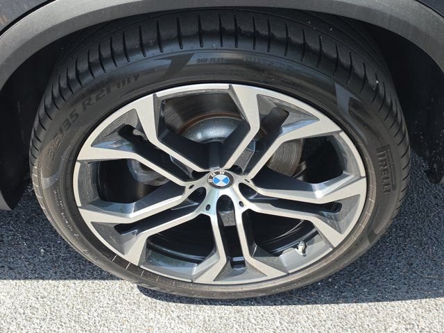 Used 2020 BMW X5 sDrive40i w/ Premium Package RWD image 9