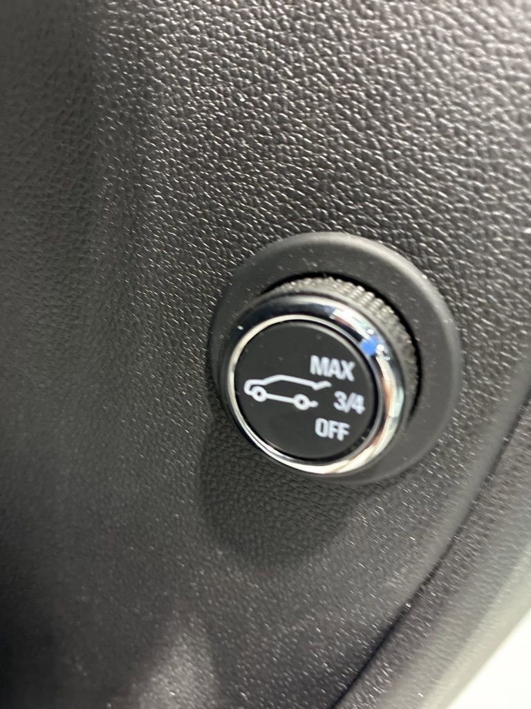 Used 2024 Chevrolet Blazer LT w/ Convenience Package FWD image 19