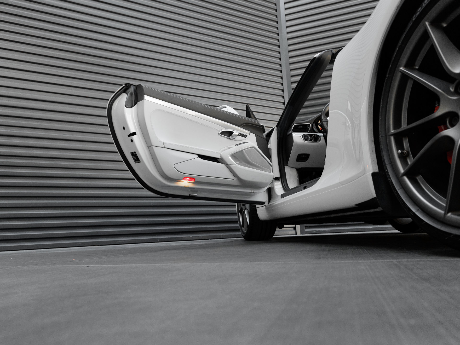 Used 2012 Porsche 911 Carrera S RWD image 14