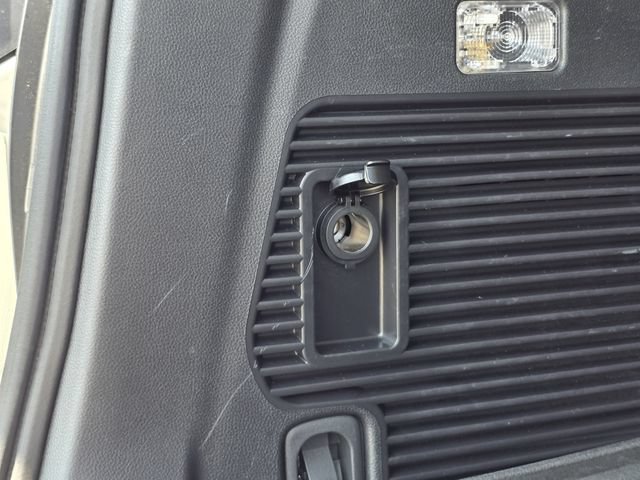 Used 2019 Subaru Ascent Touring AWD/4WD image 33