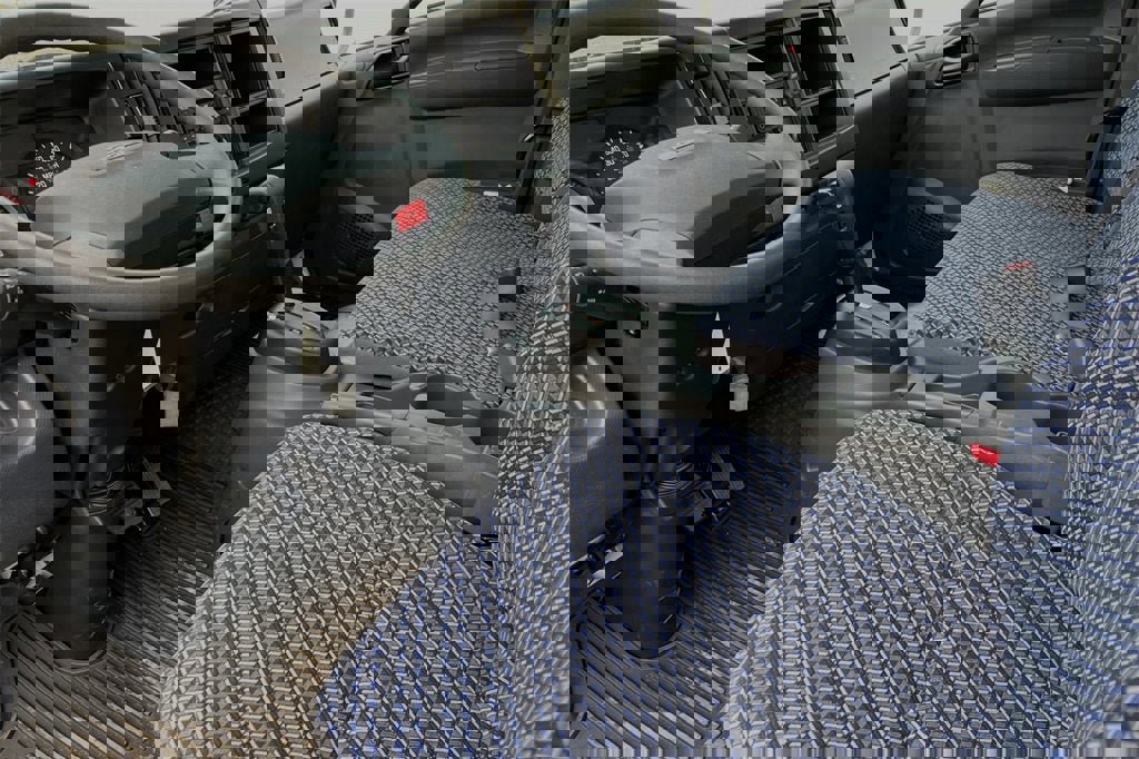 New 2025 Chevrolet Low Cab Forward 5500XG image 10