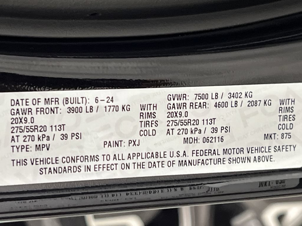 Used 2024 Jeep Wagoneer Series III AWD/4WD image 91