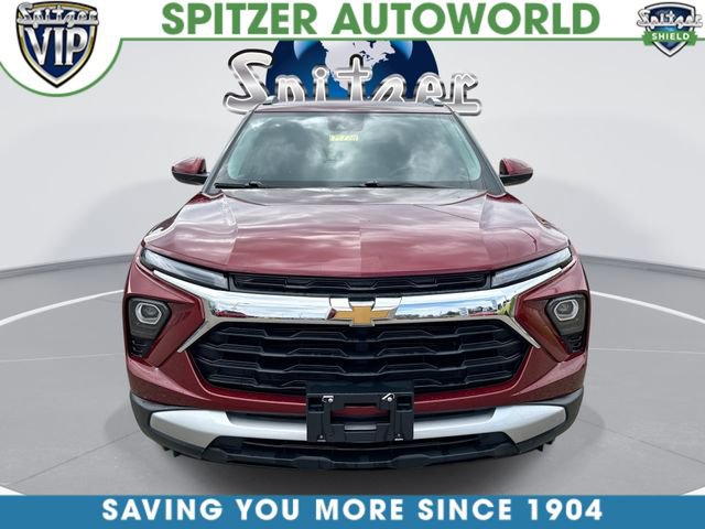 Used 2025 Chevrolet TrailBlazer LT AWD/4WD image 3