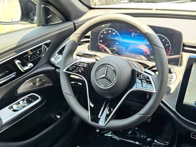 New 2026 Mercedes-Benz E 350 4MATIC Sedan image 28