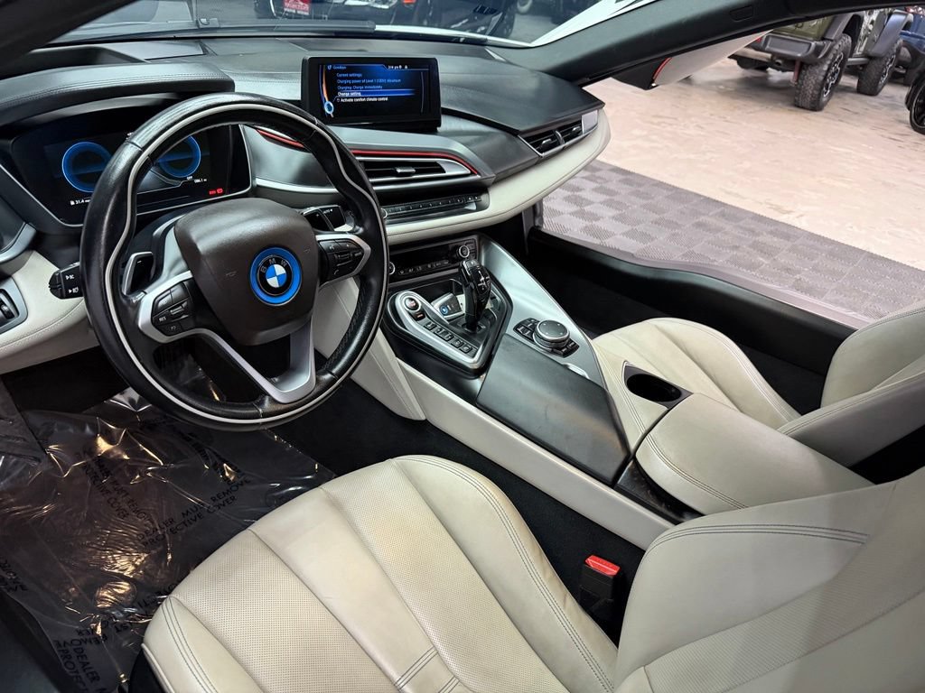 Used 2015 BMW i8 AWD/4WD image 31
