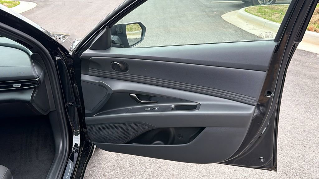 New 2026 Hyundai Elantra Sport image 15