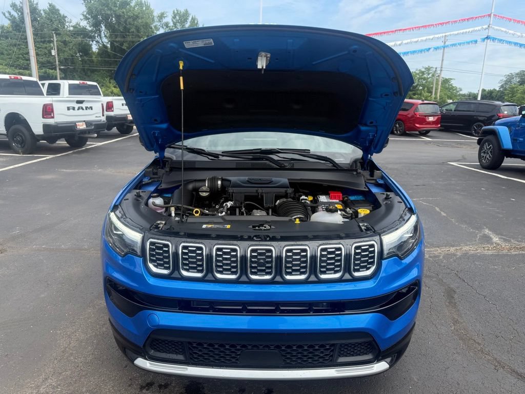 Used 2025 Jeep Compass Limited w/ Elite Group AWD/4WD image 54