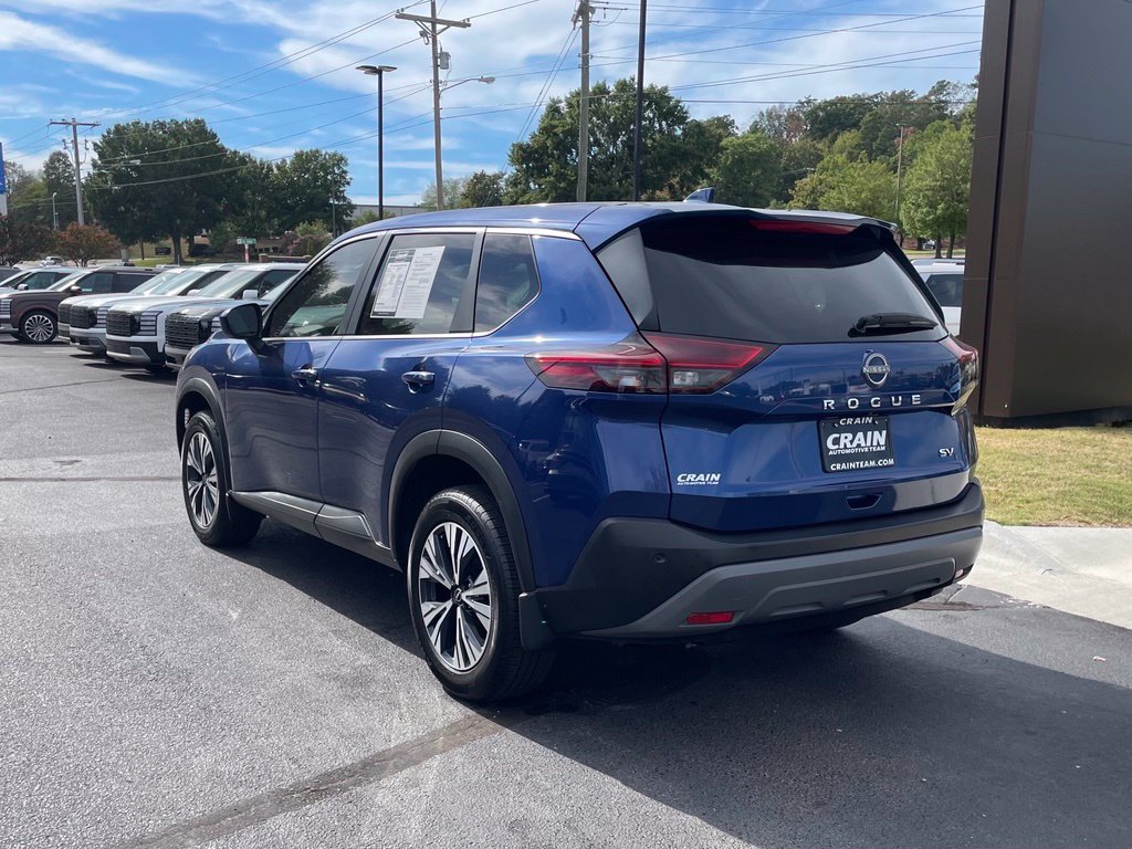 Used 2023 Nissan Rogue SV FWD image 6