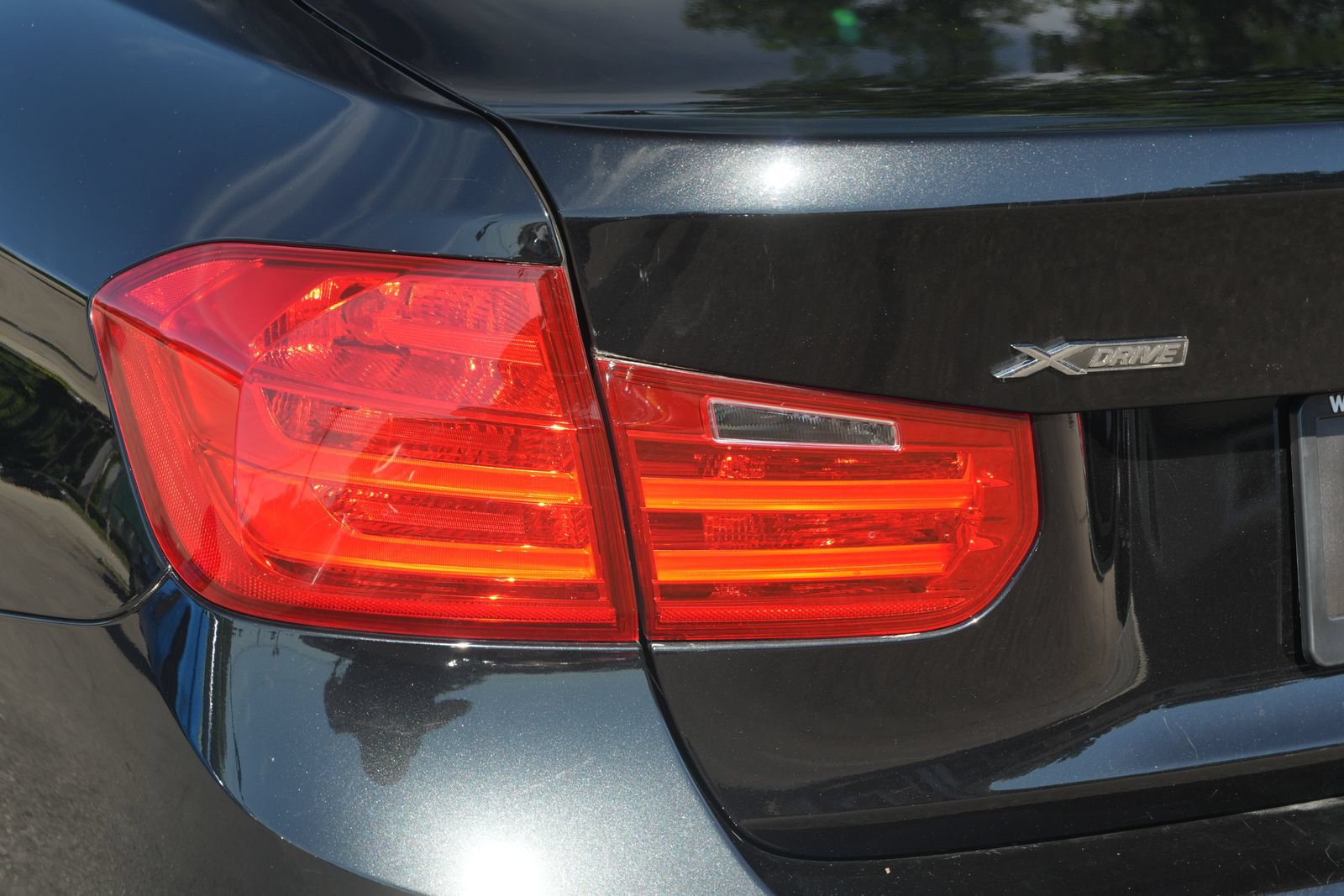 Used 2014 BMW 335i xDrive Sedan AWD/4WD image 9